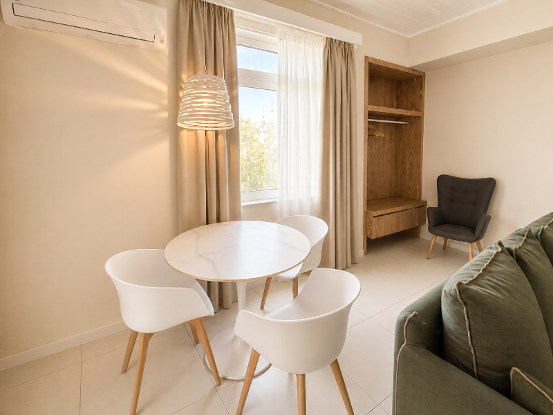 Loriet Hotel image