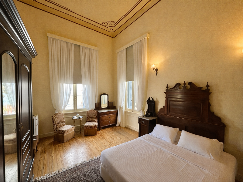 Loriet Hotel image