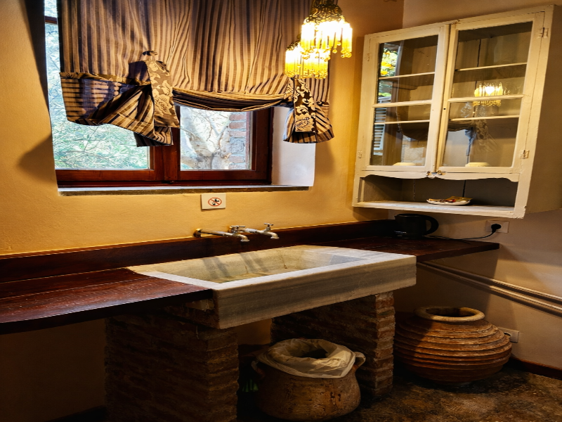 Loriet Hotel image