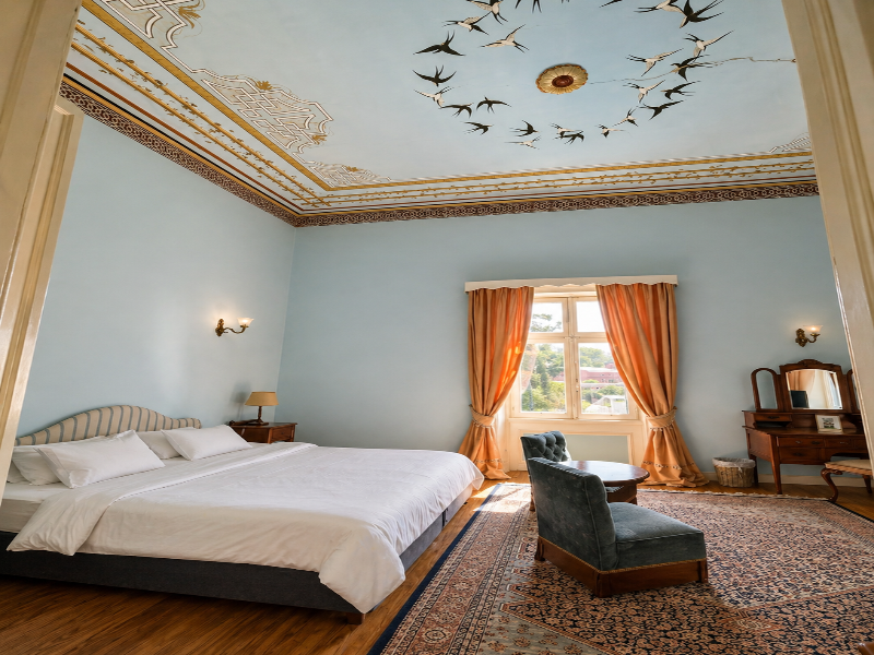 Loriet Hotel image