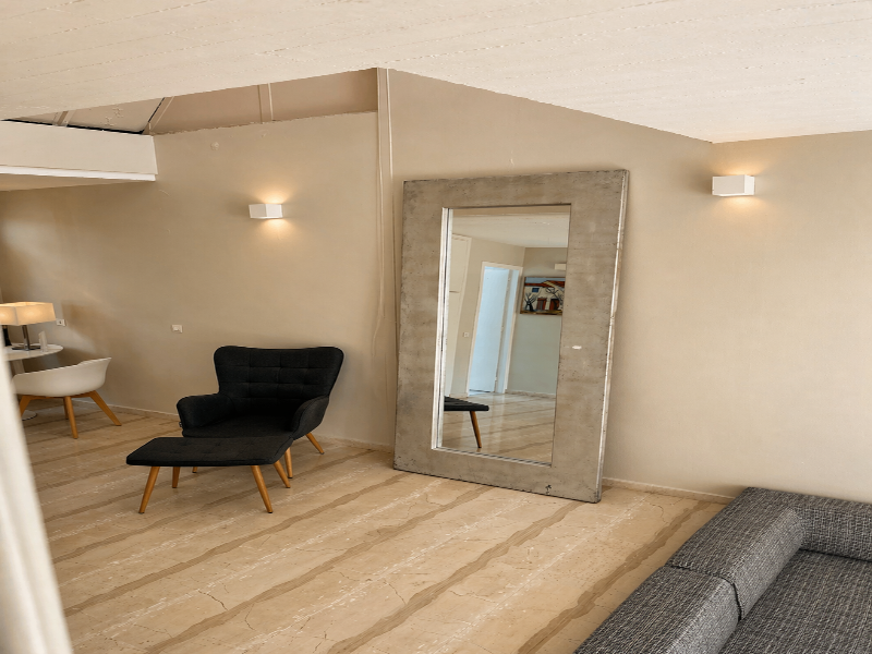Loriet Hotel image