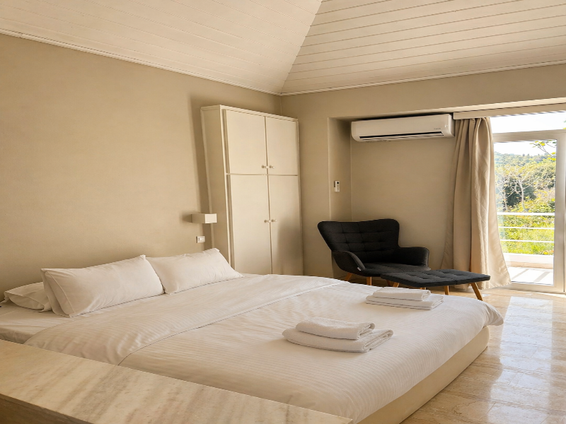 Loriet Hotel image
