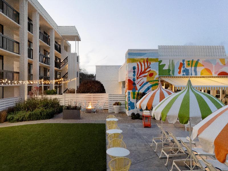 Avatar Hotel Santa Clara Tapestry Collection image