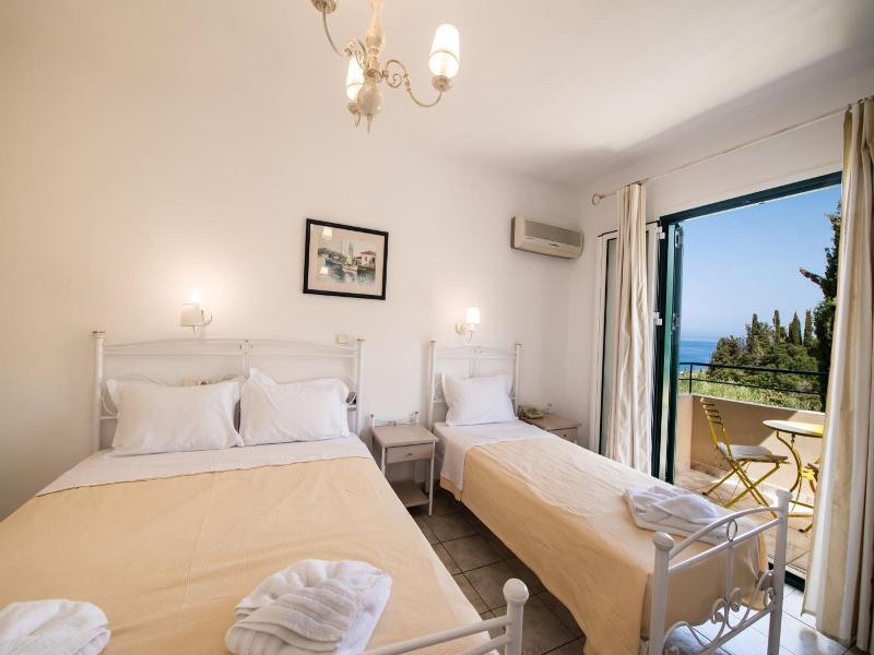 Santa Marina image