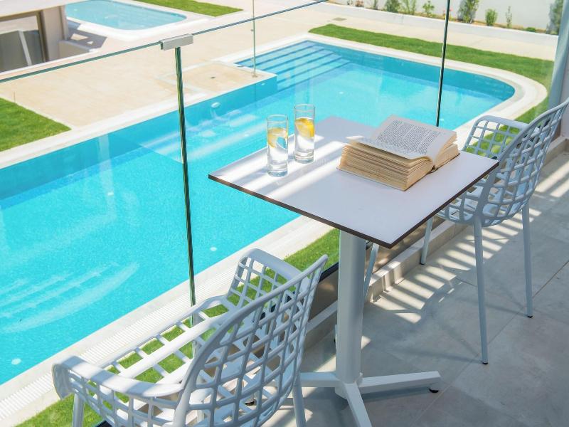 Mary Hotels Apartments image