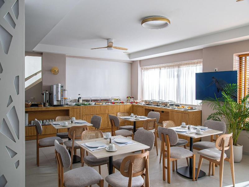 Mary Hotels Apartments image