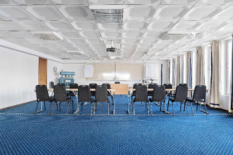 Best Western Plus Grand Hotel Elektra image