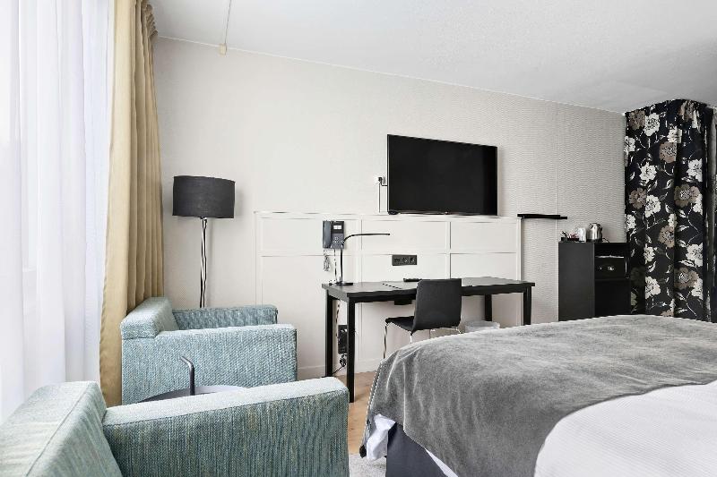 Best Western Plus Grand Hotel Elektra image