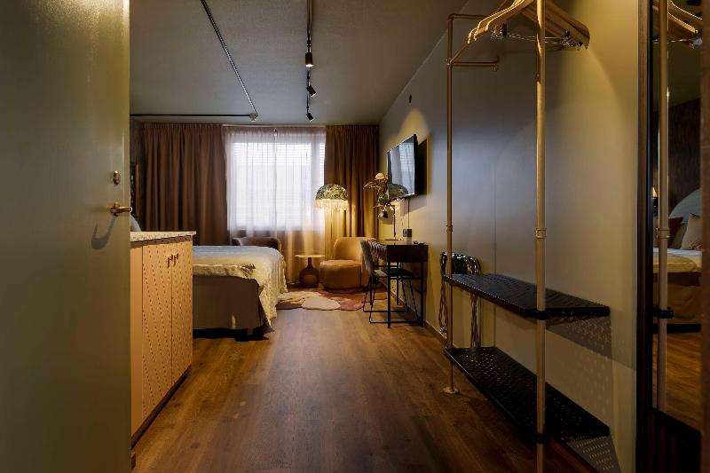 Best Western Plus Grand Hotel Elektra image