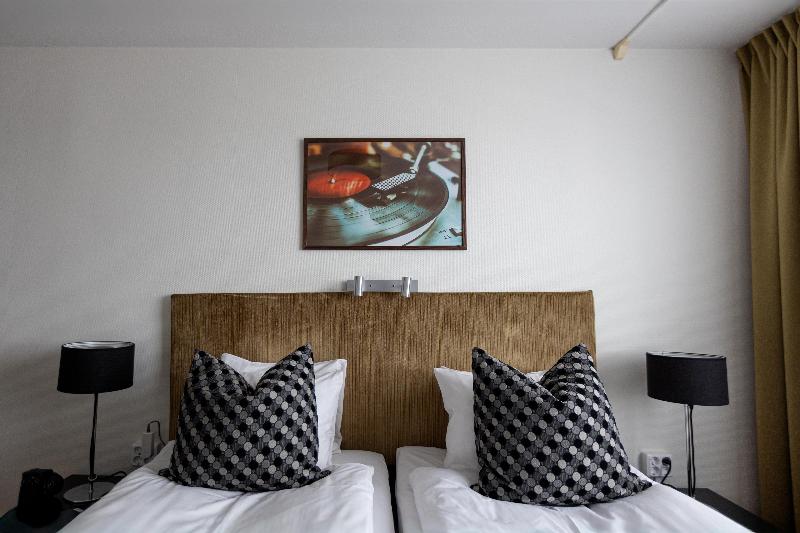 Best Western Plus Grand Hotel Elektra image