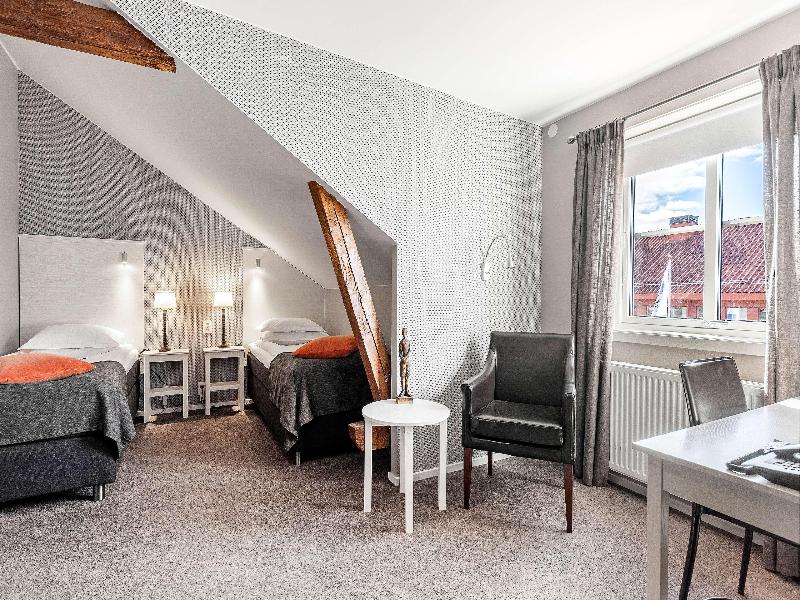 Best Western Plus Edward Hotel image