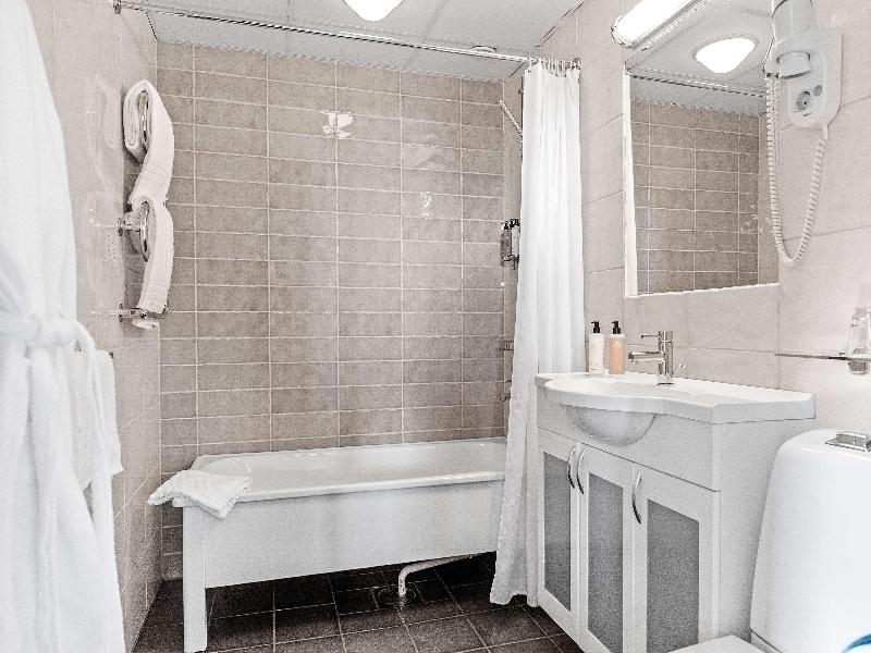 Best Western Plus Edward Hotel image
