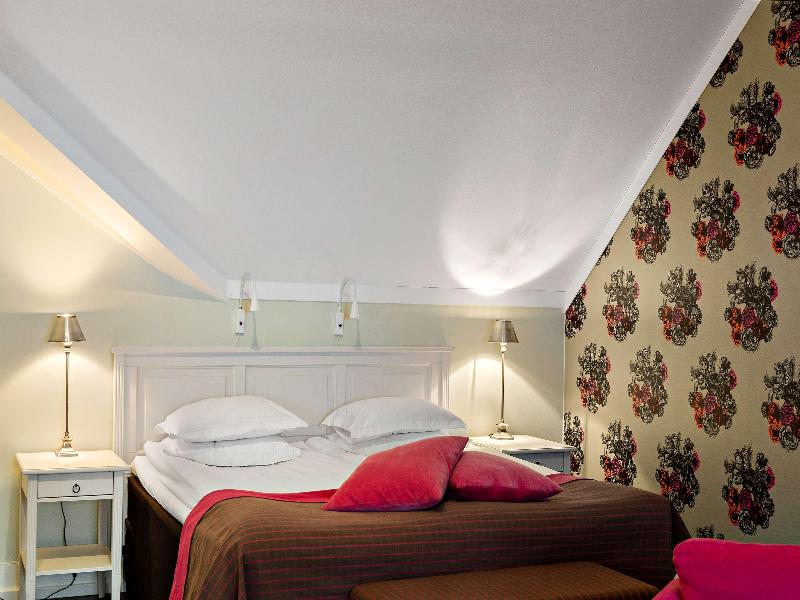 Best Western Plus Edward Hotel image