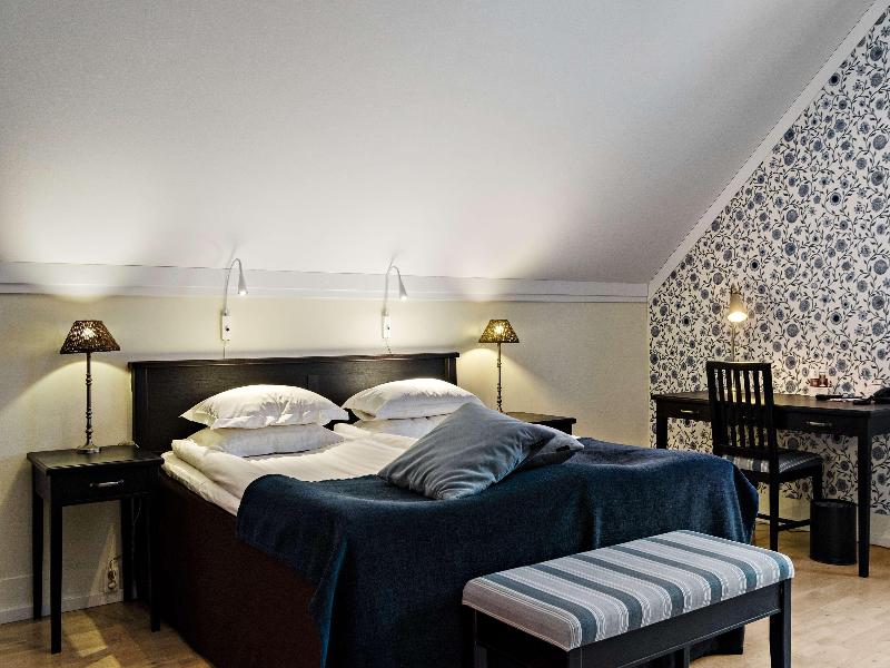 Best Western Plus Edward Hotel image