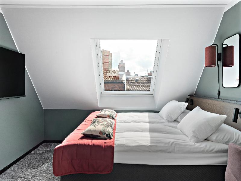Best Western Hotel Esplanade image