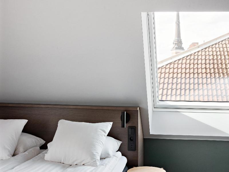 Best Western Hotel Esplanade image