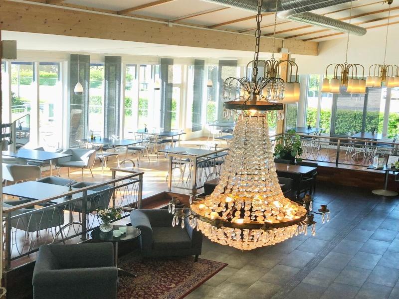 Best Western Arena Hotell image