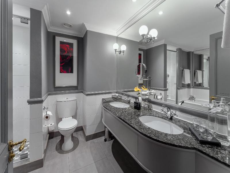 54 On Bath image