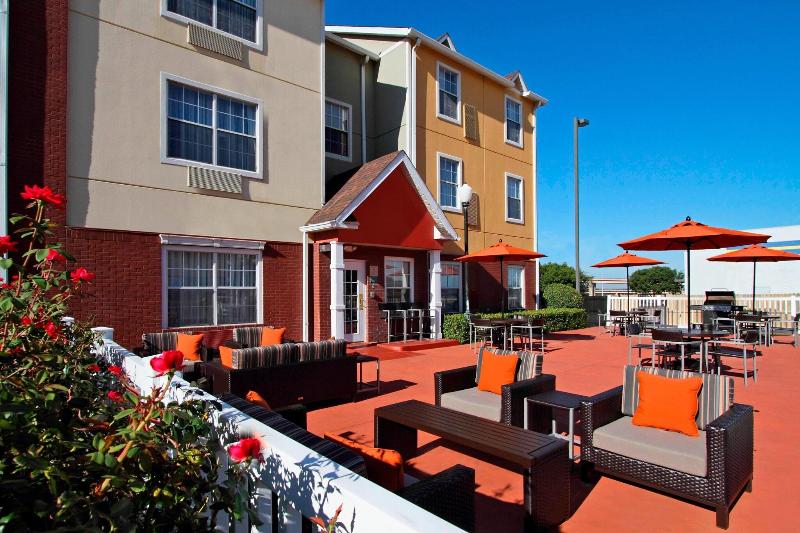 TownePlace Suites Fort Worth Southwest/TCU Area image