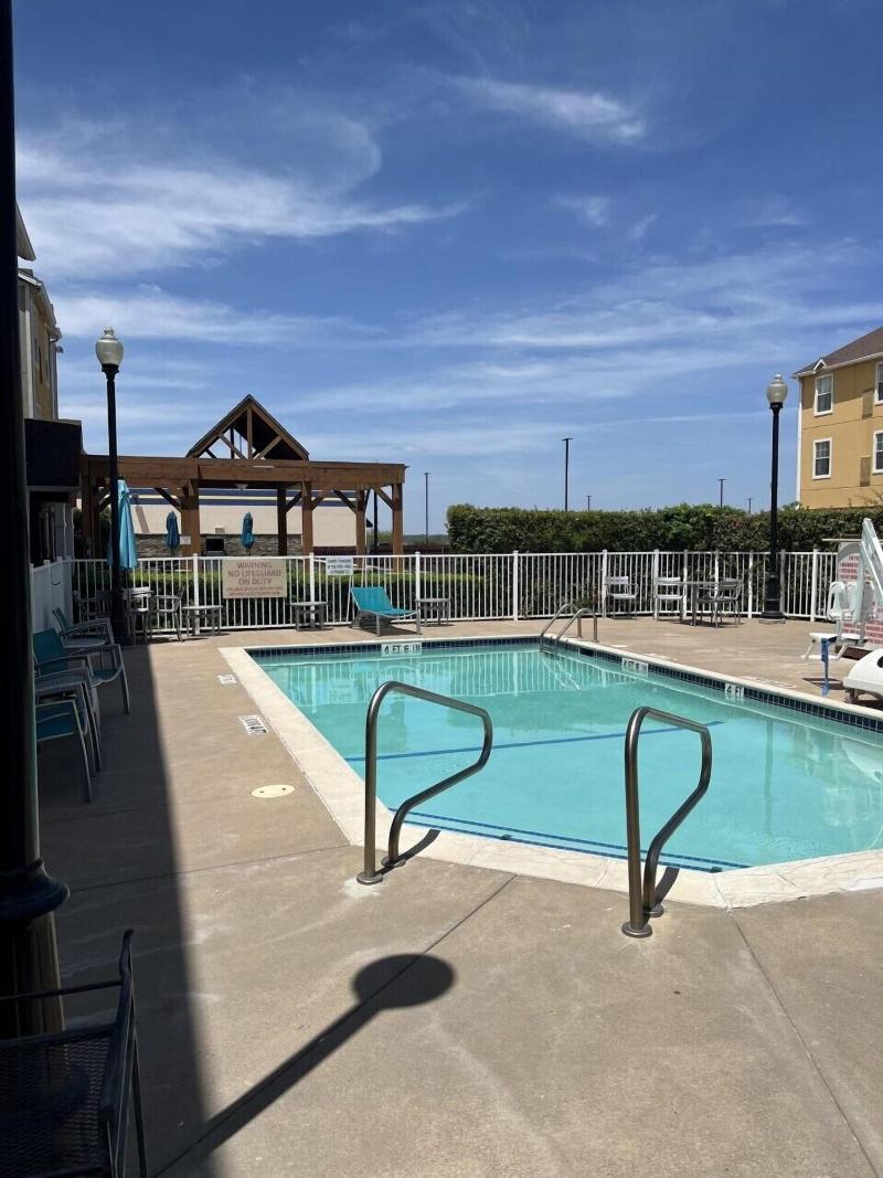 TownePlace Suites Fort Worth Southwest/TCU Area image