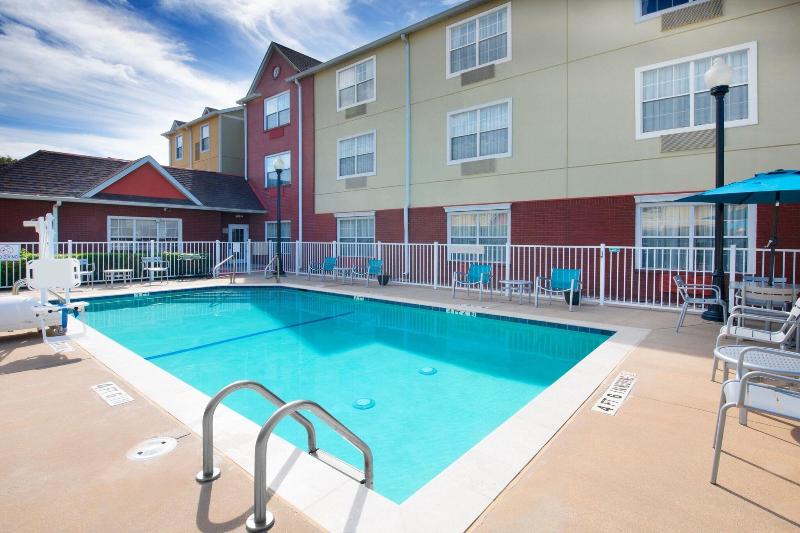 TownePlace Suites Fort Worth Southwest/TCU Area image