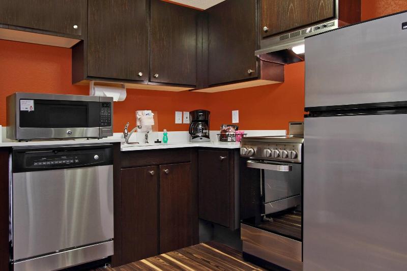 TownePlace Suites Fort Worth Southwest/TCU Area image