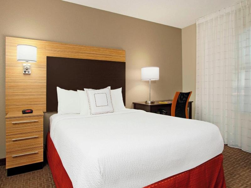 TownePlace Suites Fort Worth Southwest/TCU Area image