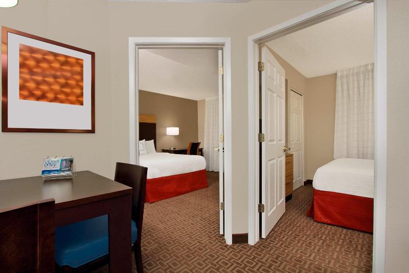 TownePlace Suites Fort Worth Southwest/TCU Area image