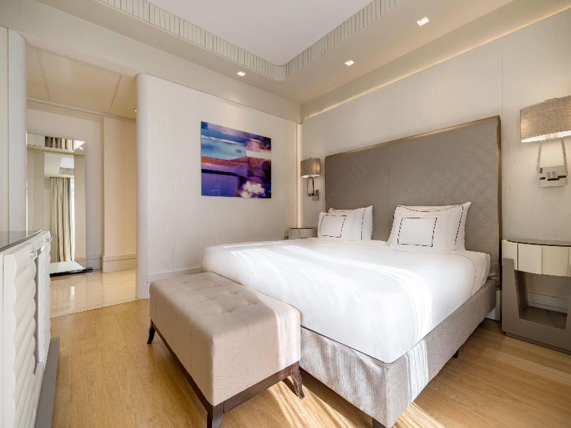 Stay in style at Melia Genova