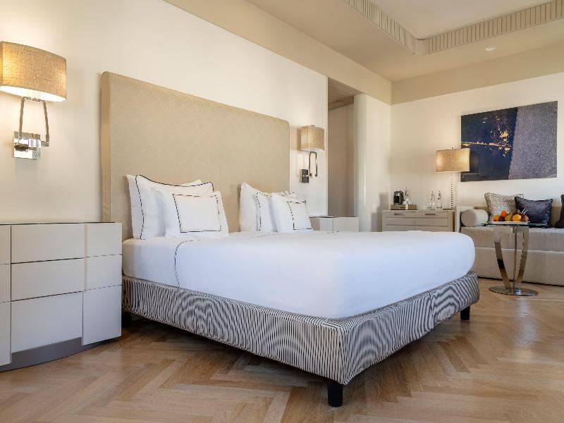 Stay in style at Melia Genova
