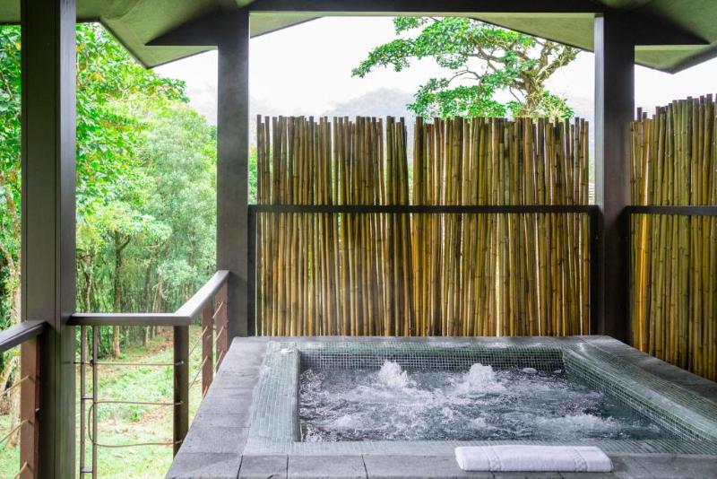 El Silencio Lodge & Spa image