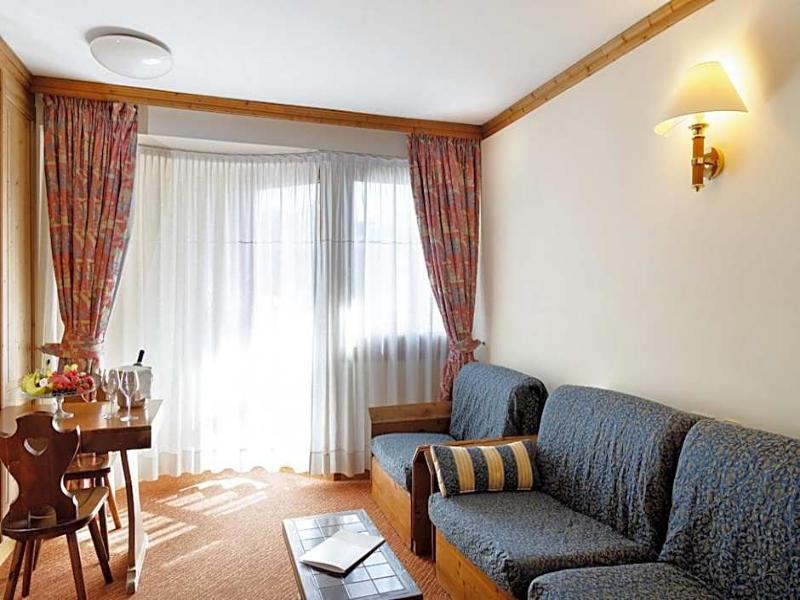 Hotel Alaska image