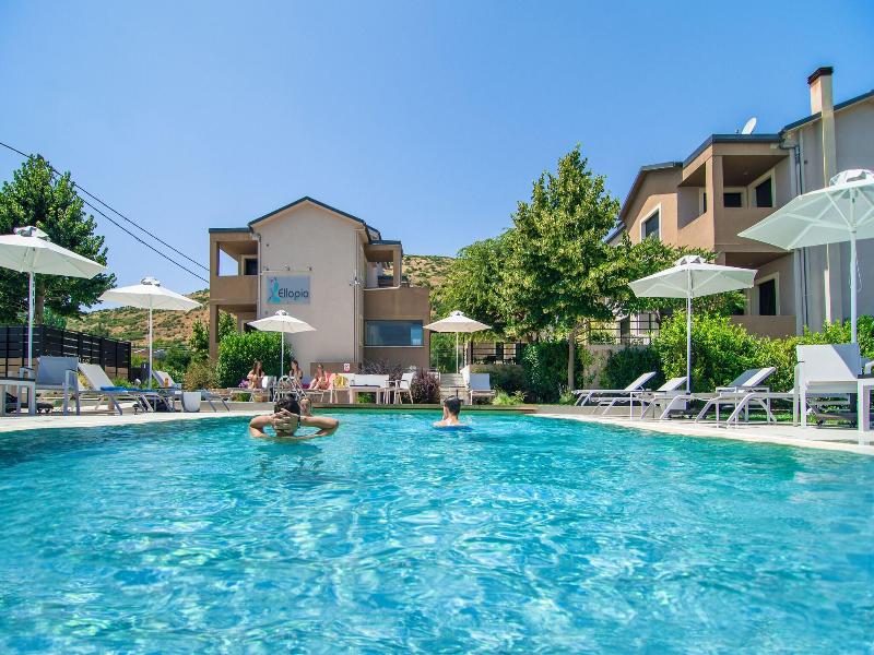 Ellopia Point Suites