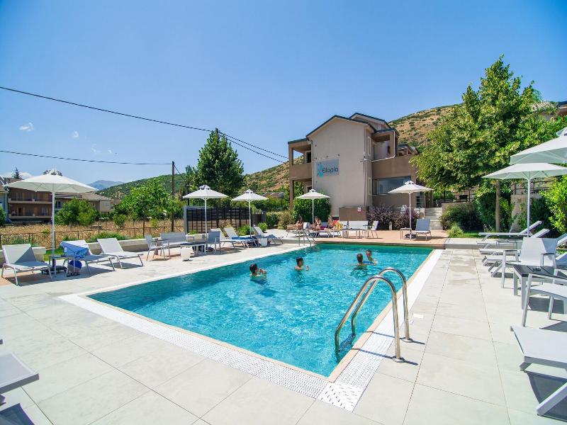 Ellopia Point Suites
