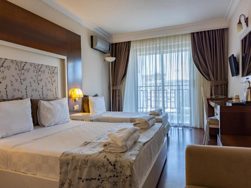 Sentinus Beach Hotel image