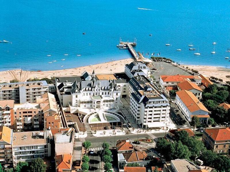 Appart-Hôtel Le Trianon image
