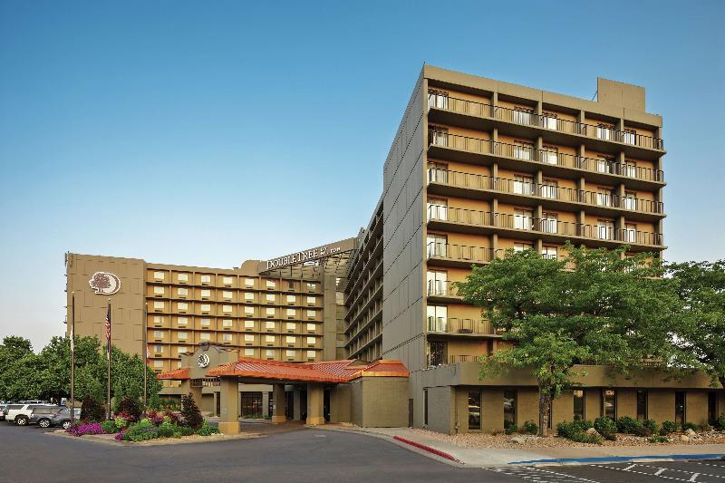 DoubleTree by Hilton Hotel Denver