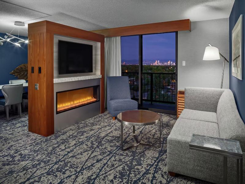 DoubleTree by Hilton Hotel Denver image