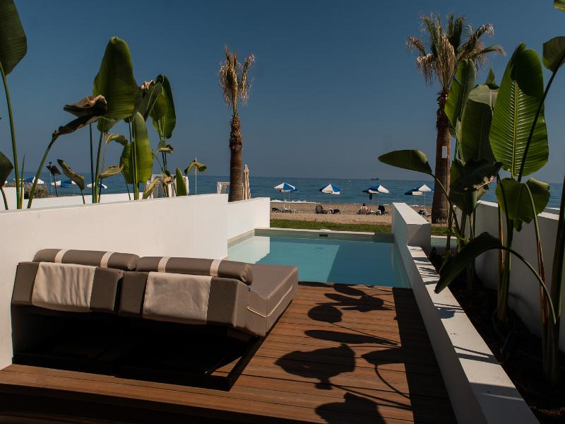 Iperion Beach image
