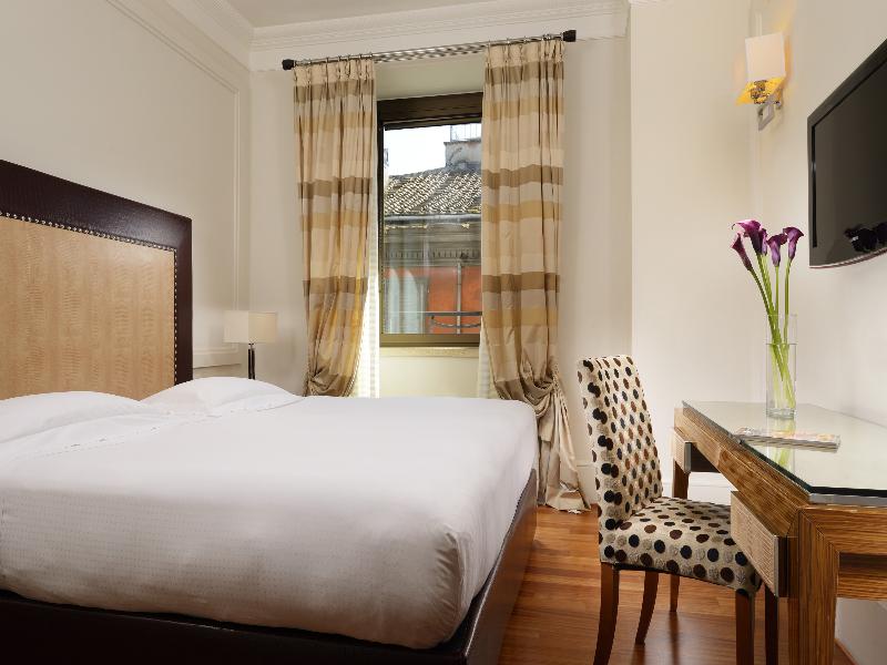 UNA HOTELS Decò Roma image