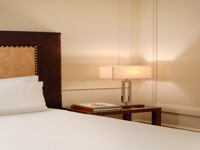 UNA HOTELS Decò Roma image
