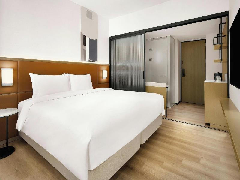 AC HOTEL BY MARRIOTT SEOUL GANGNAM image