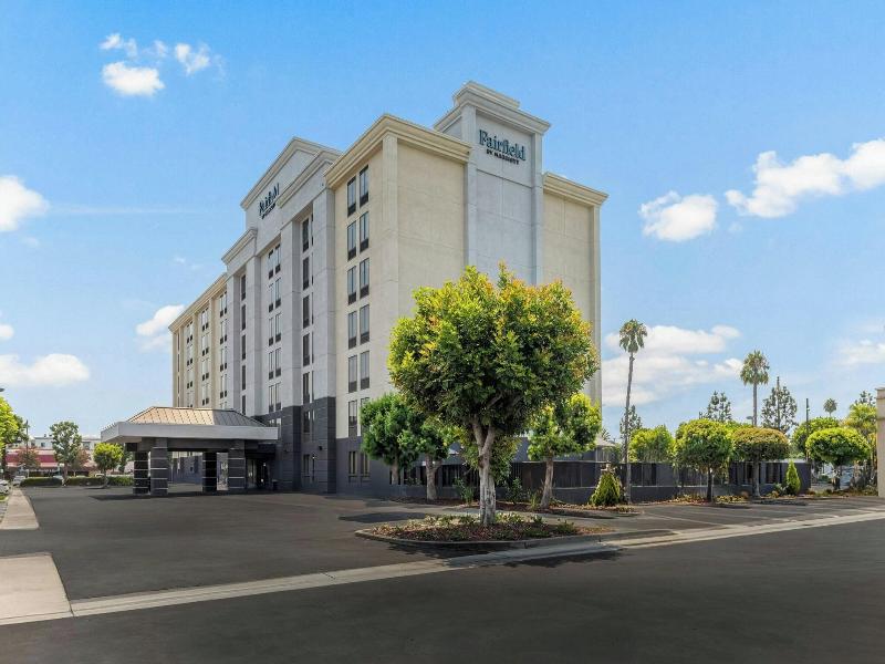 Fairfield Inn & Suites Anaheim North/Buena Park image
