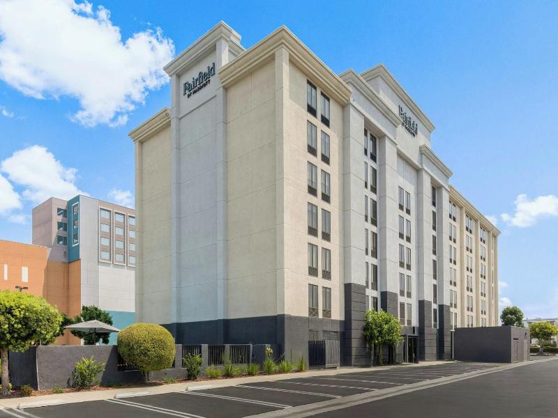 Fairfield Inn & Suites Anaheim North/Buena Park image