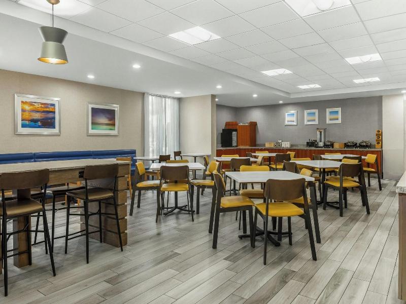 Fairfield Inn & Suites Anaheim North/Buena Park image