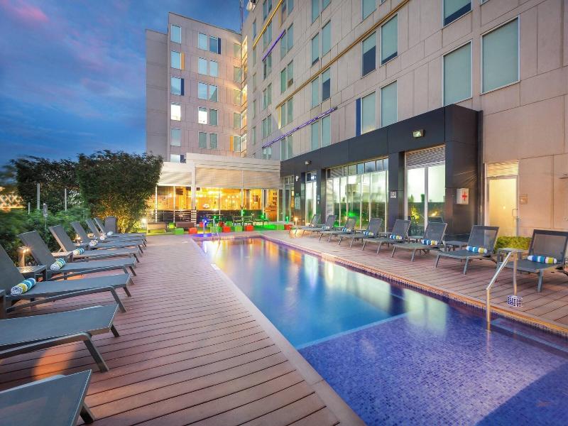 Aloft San Jose image