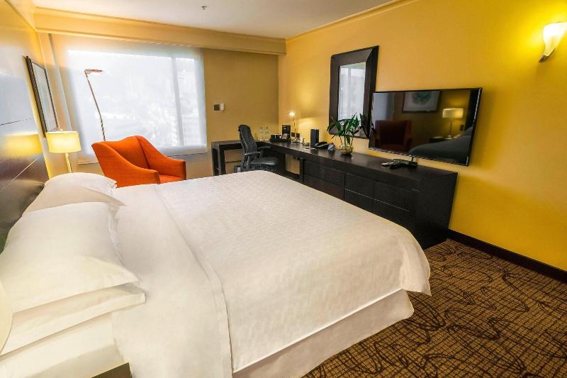 Sheraton Quito image