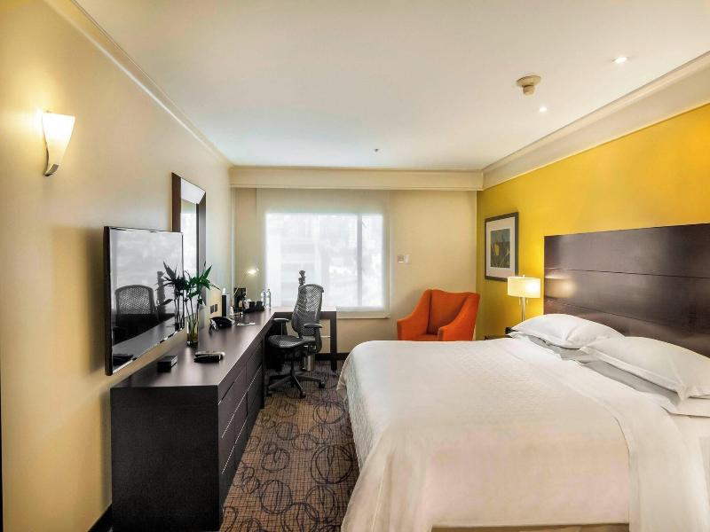 Sheraton Quito image