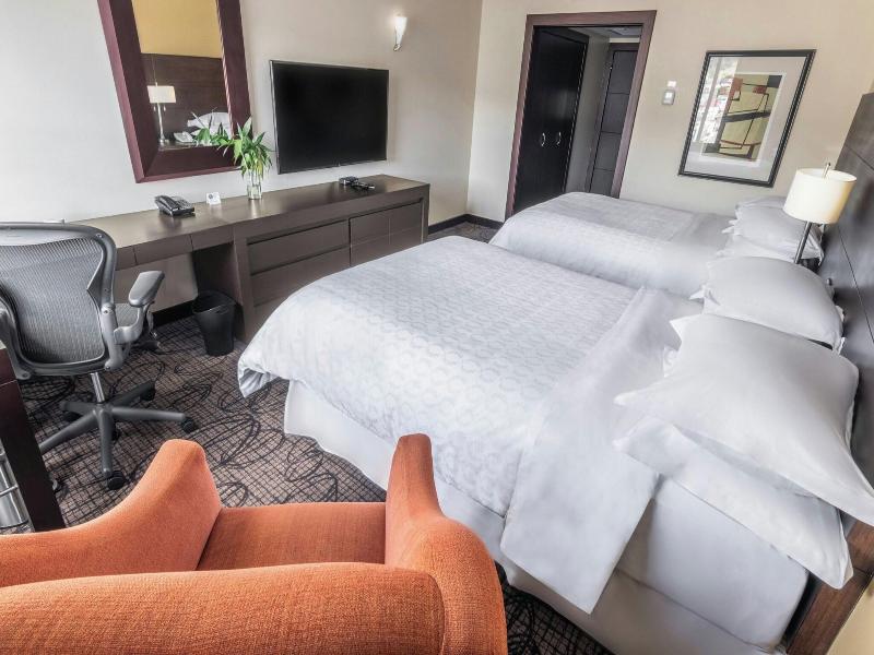 Sheraton Quito image