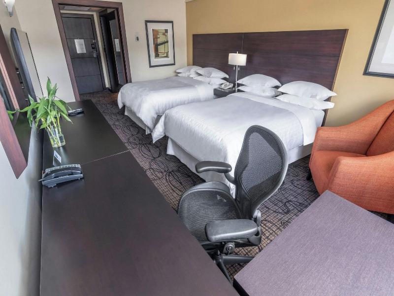 Sheraton Quito image